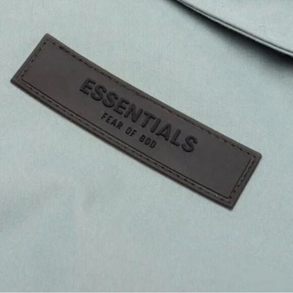 NWT New Fear of God Essentials Long Twill Coat Sycamore Grayish Green Medium - Picture 9 of 16